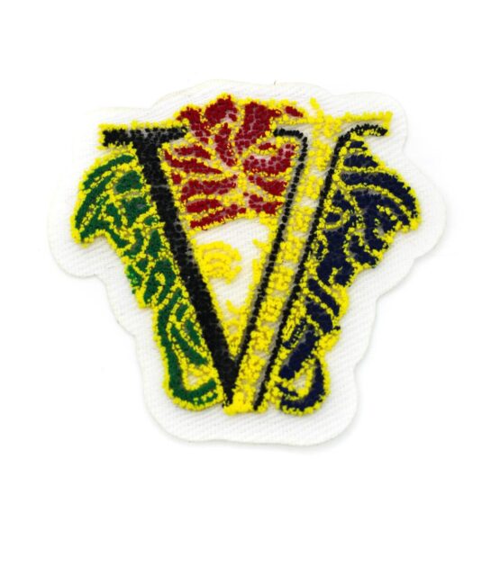 Small iron on v embroidery patch